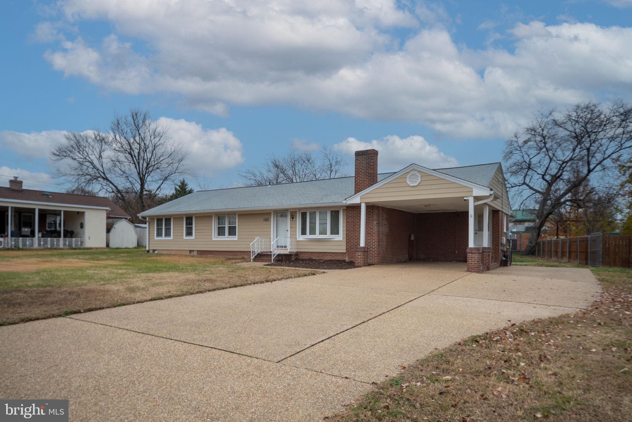 1412 DEVILS REACH ROAD