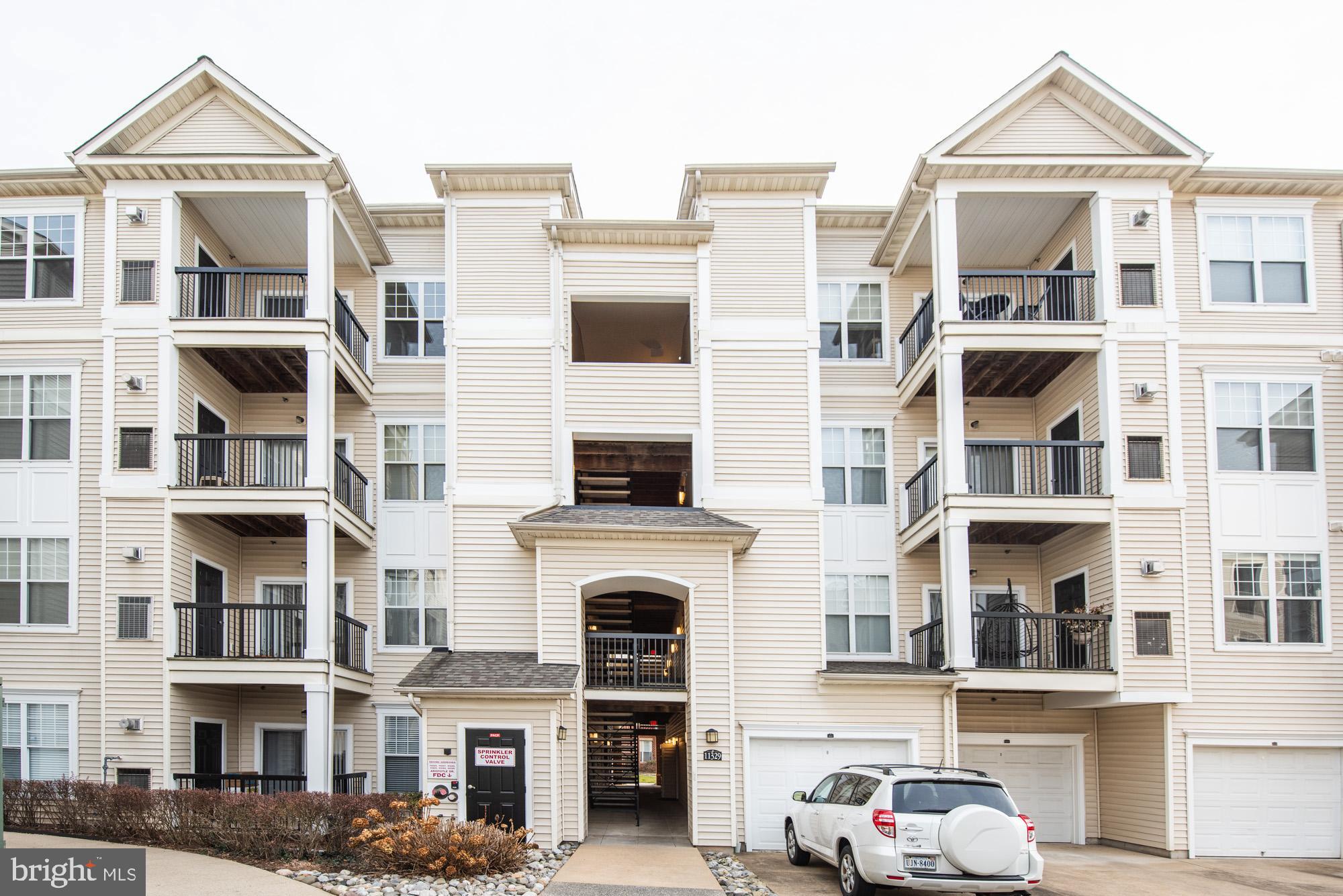 FAIRFAX RIDGE - Residential Lease