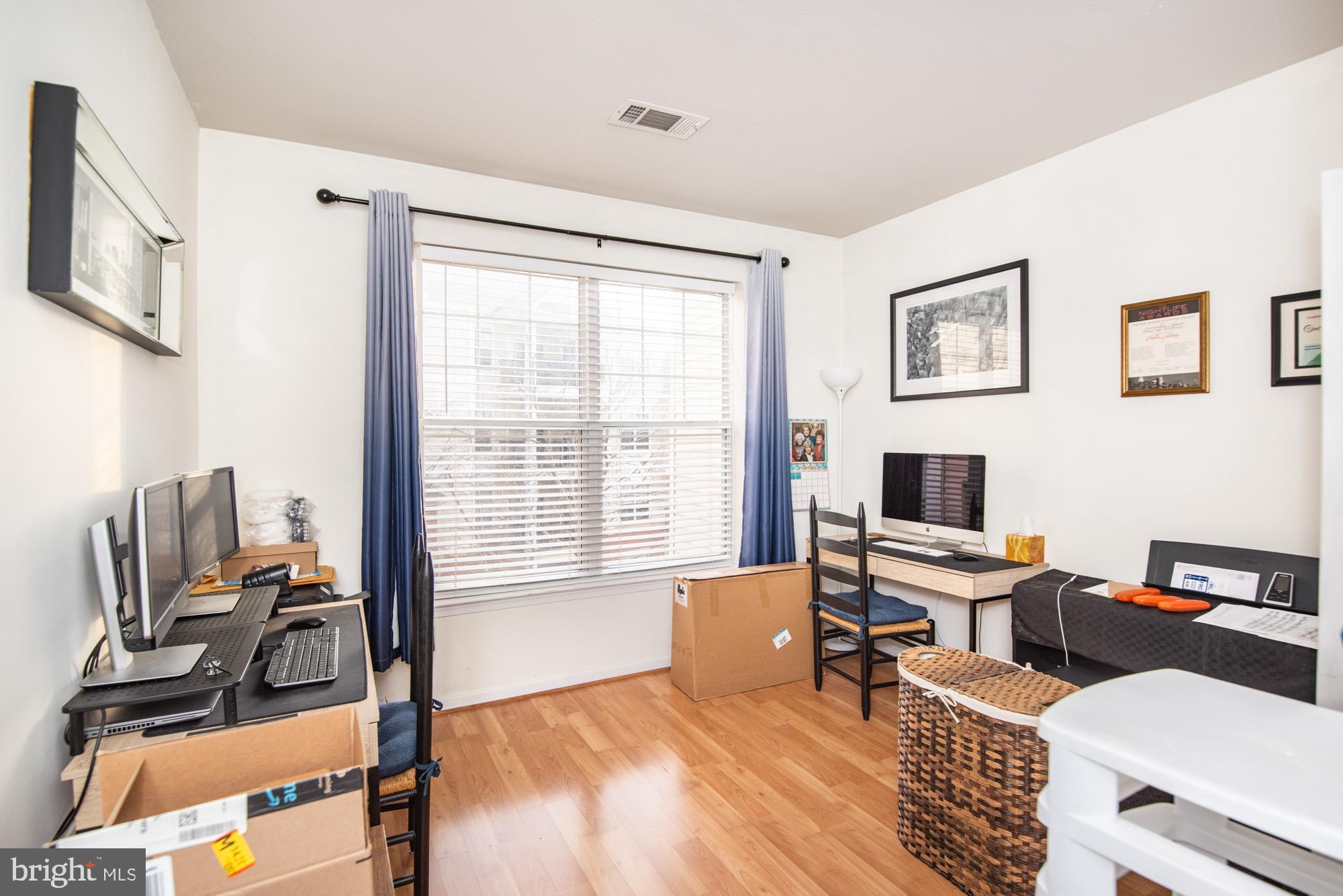 FAIRFAX RIDGE - Residential Lease