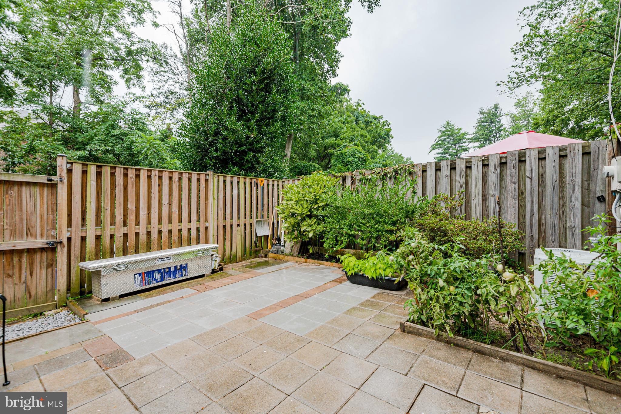 VILLAGE OF LONG REACH - Residential