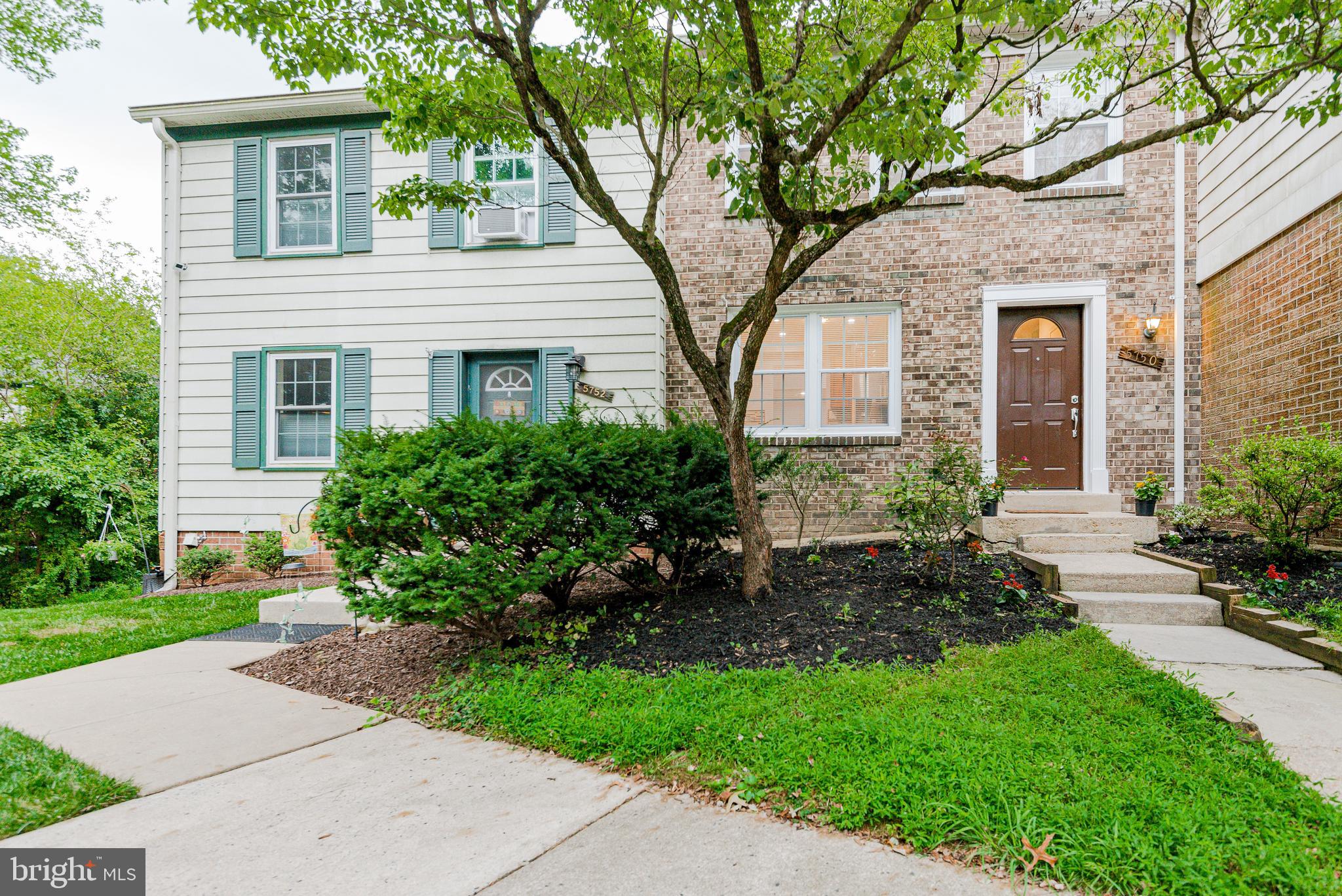 VILLAGE OF LONG REACH - Residential