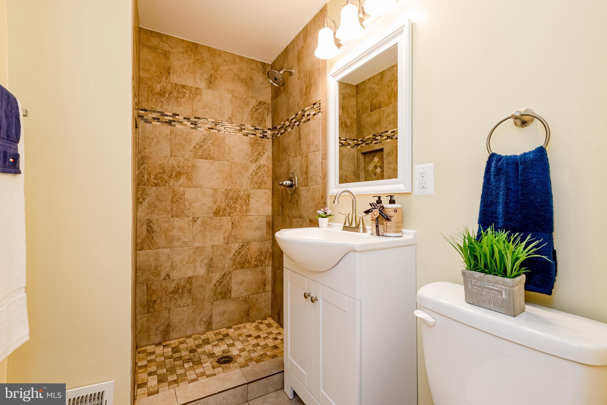 VILLAGE OF LONG REACH - Residential