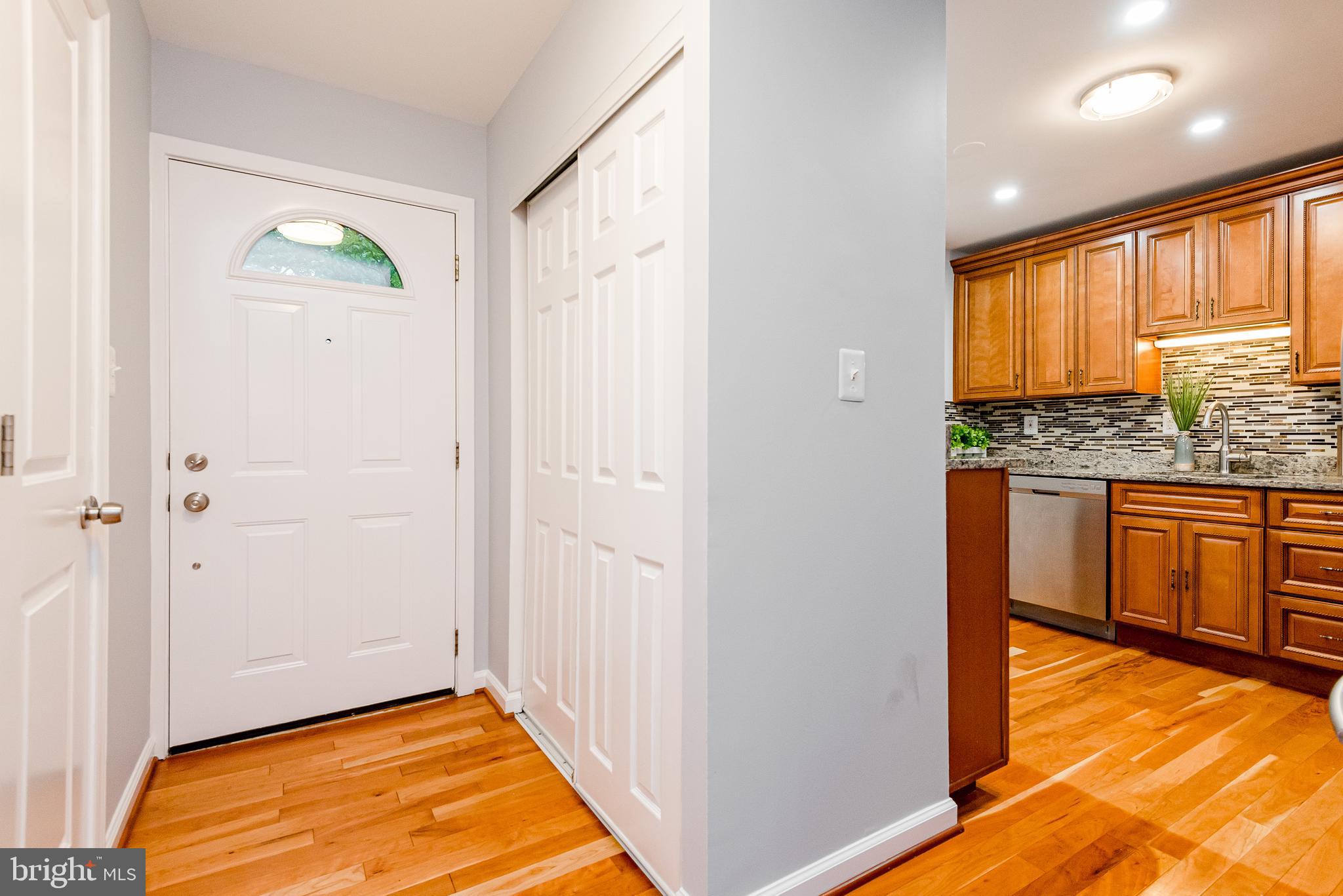 VILLAGE OF LONG REACH - Residential