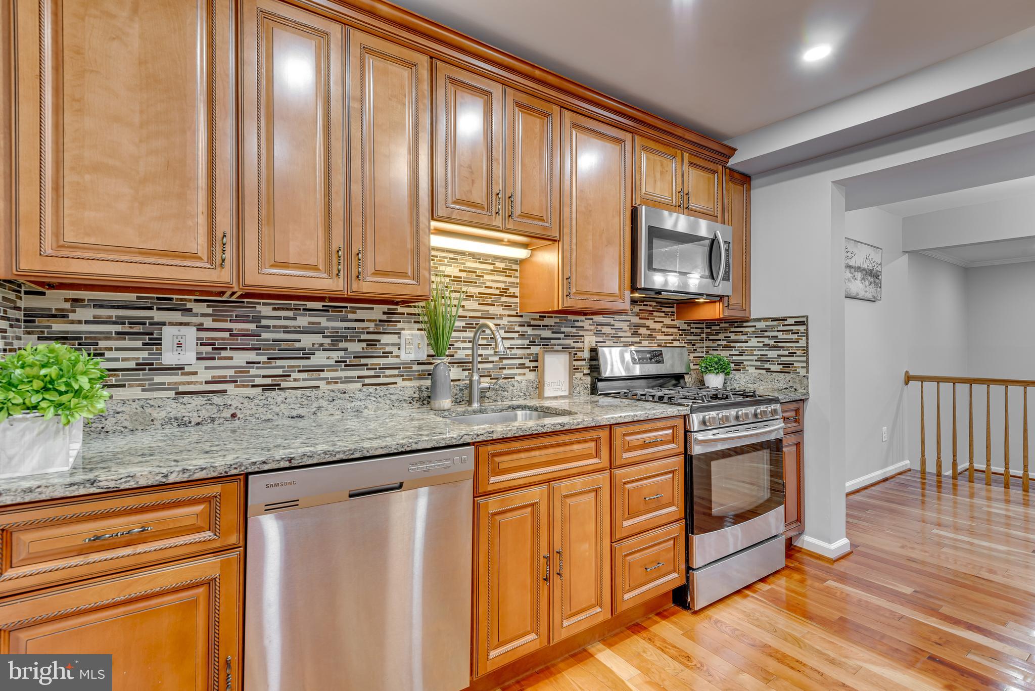 VILLAGE OF LONG REACH - Residential