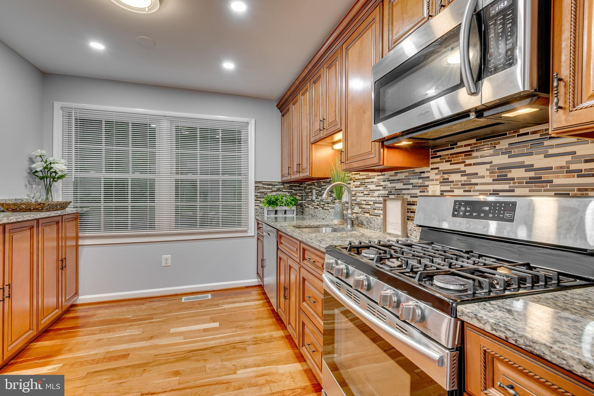 VILLAGE OF LONG REACH - Residential