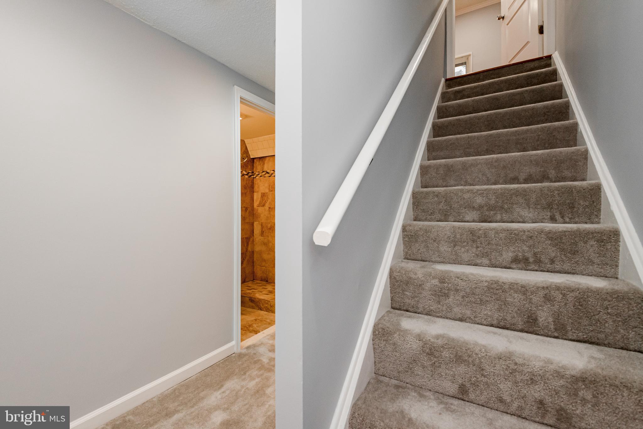 VILLAGE OF LONG REACH - Residential