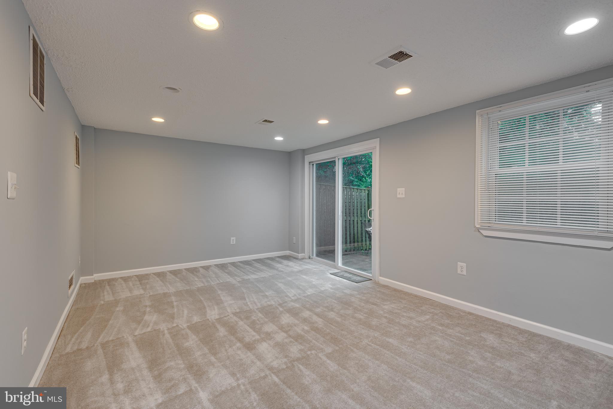 VILLAGE OF LONG REACH - Residential