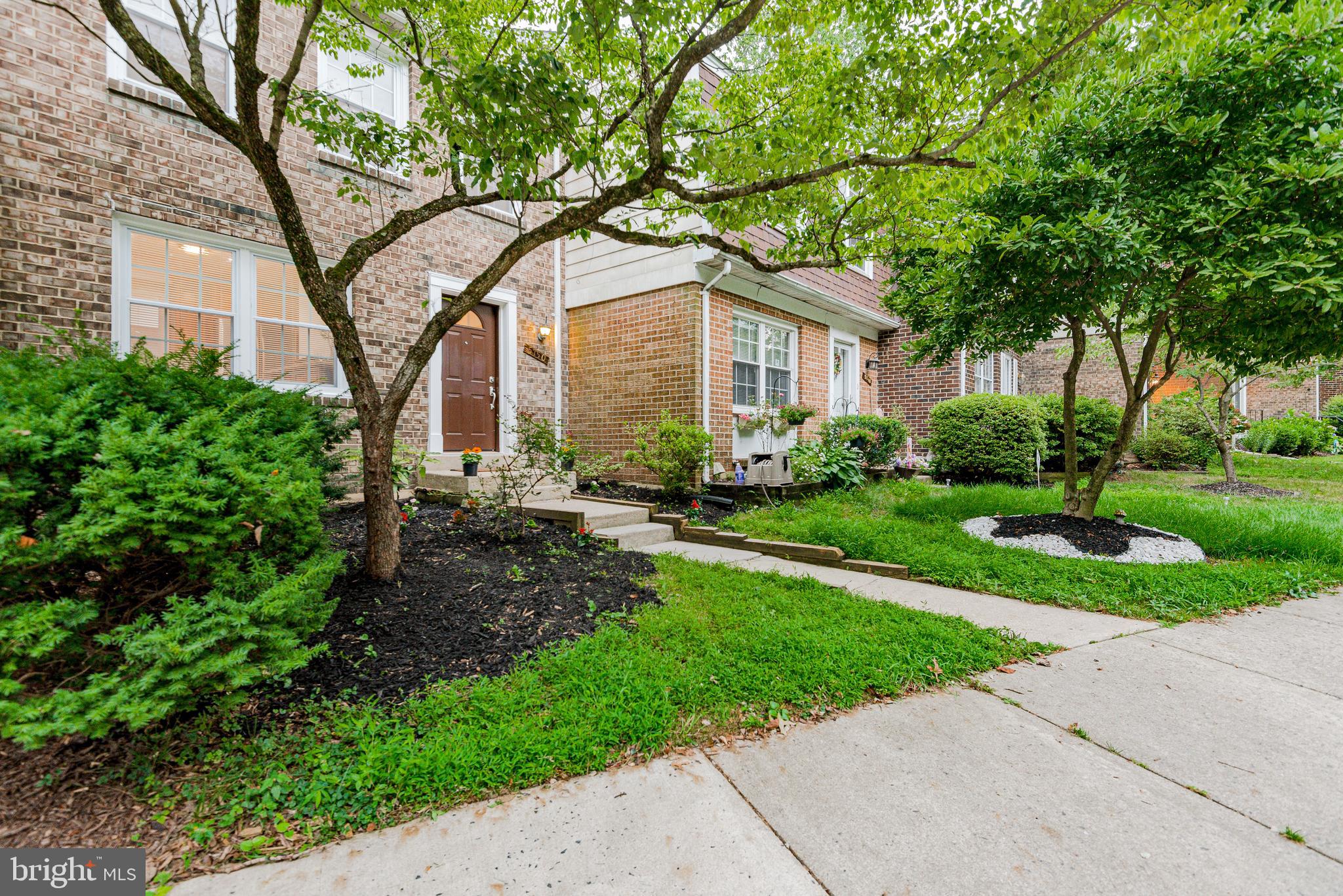 VILLAGE OF LONG REACH - Residential