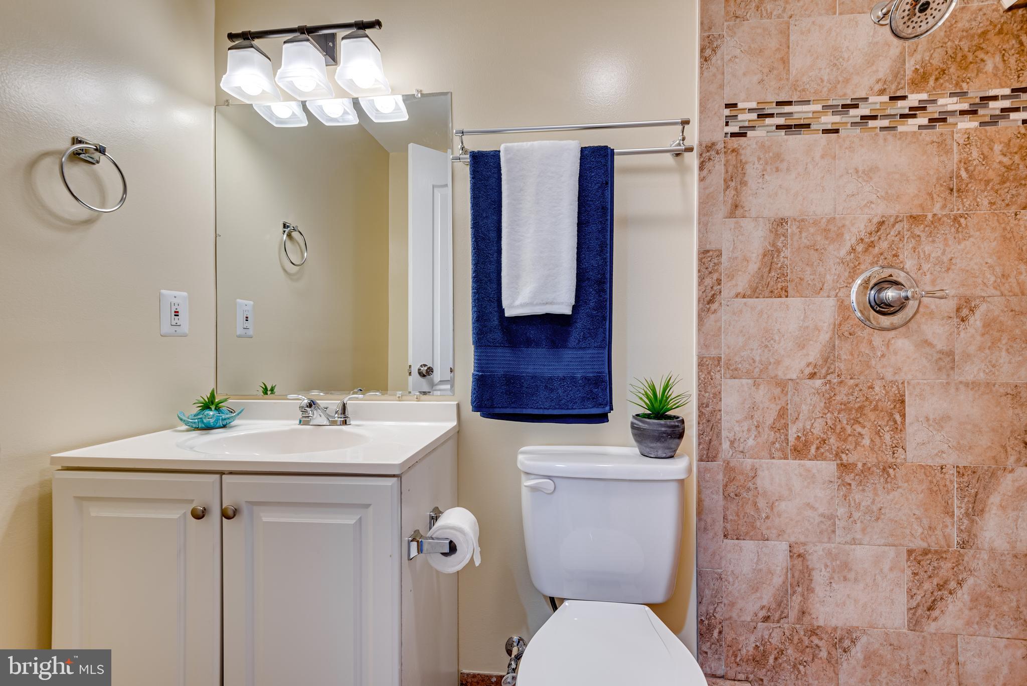 VILLAGE OF LONG REACH - Residential