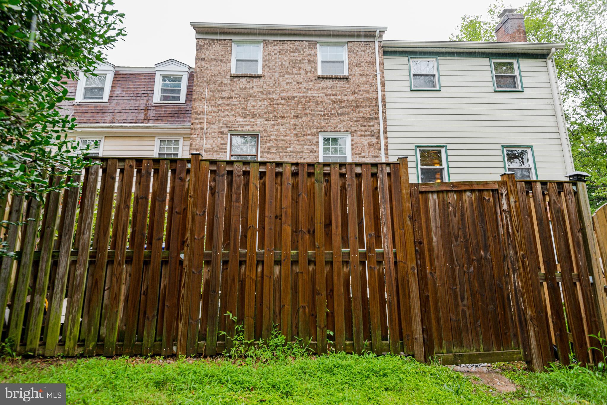 VILLAGE OF LONG REACH - Residential