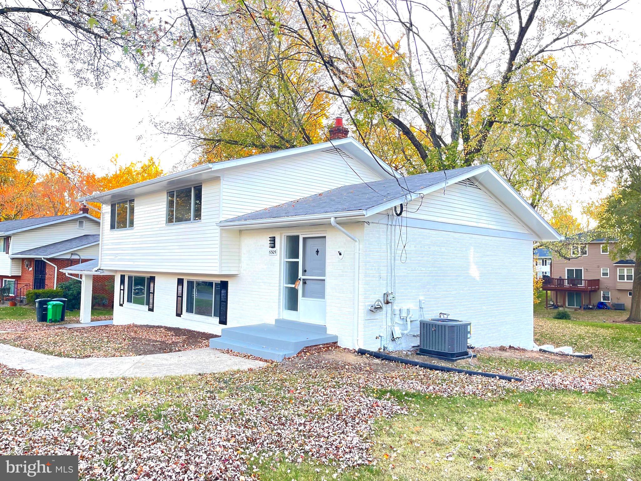 TEMPLE HILLS - Residential