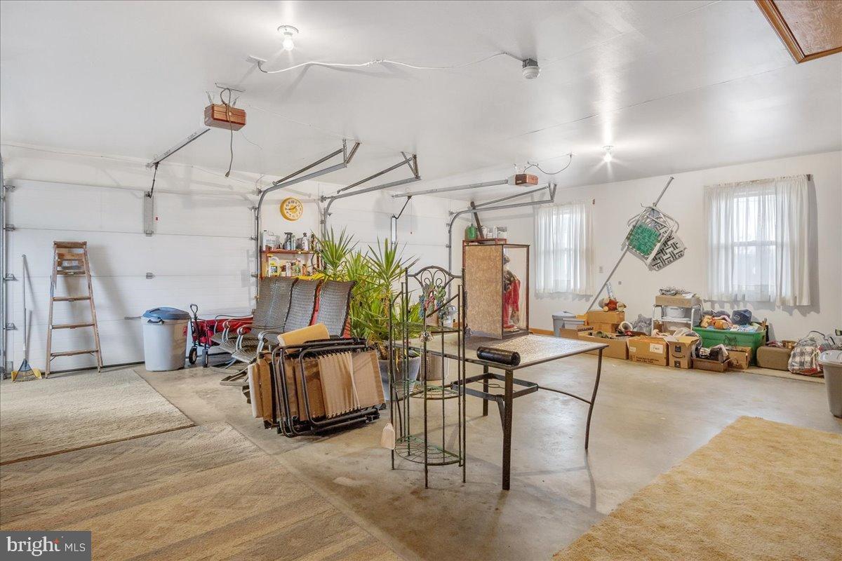 MARLOWE COUNTRY ESTATES - Residential