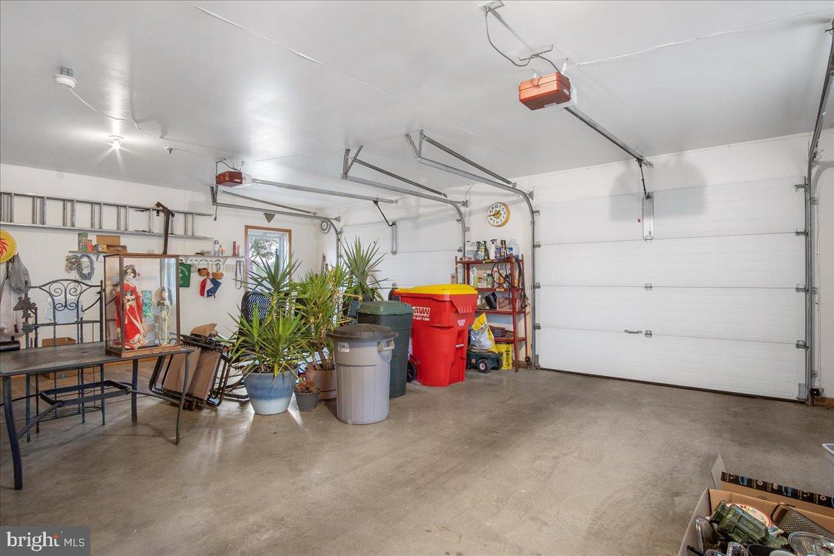 MARLOWE COUNTRY ESTATES - Residential