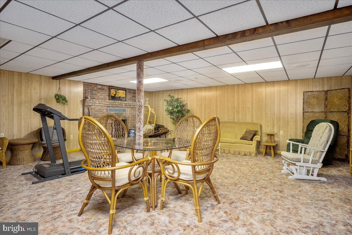 MARLOWE COUNTRY ESTATES - Residential