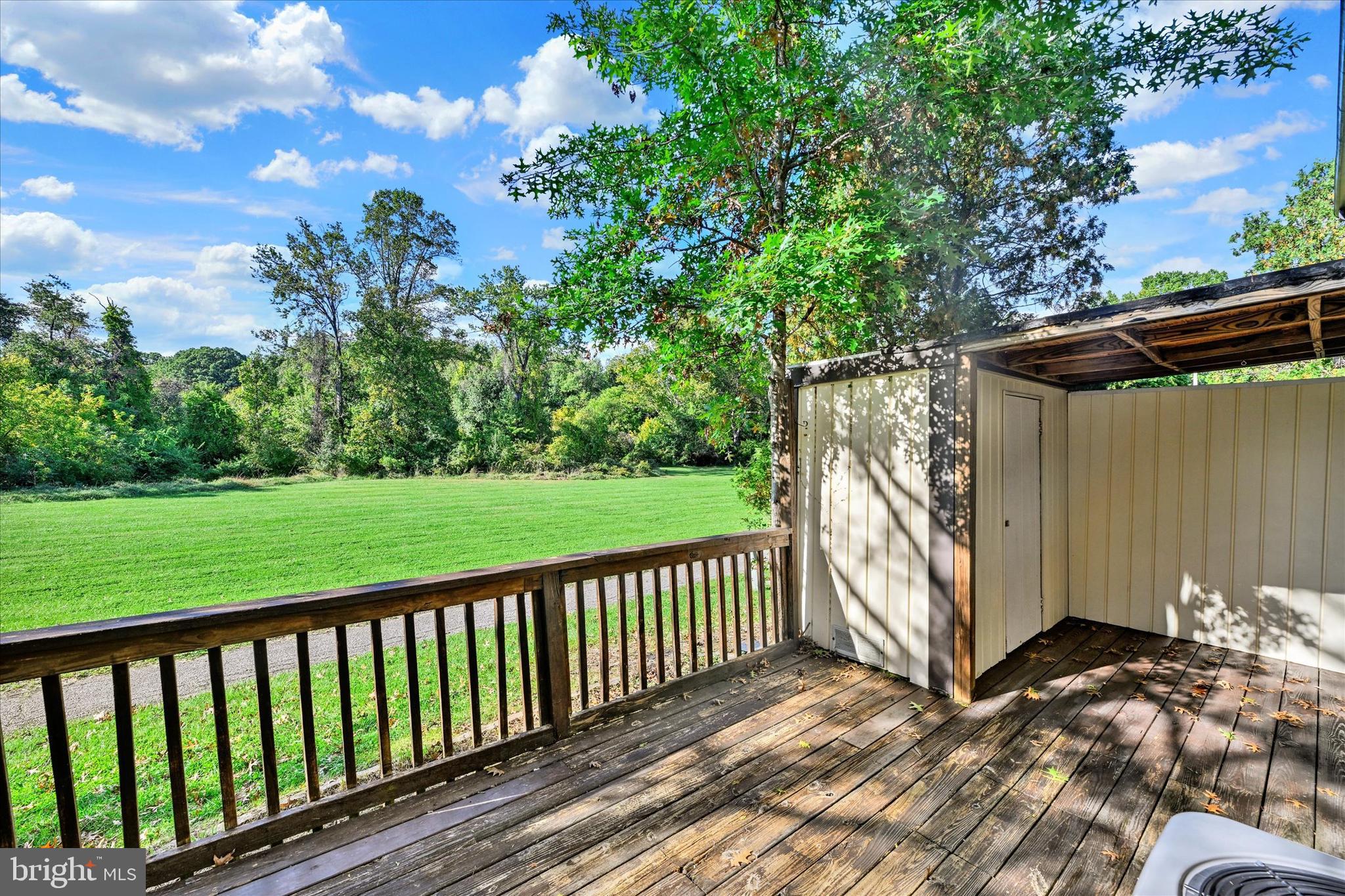 KINGS COURT - Residential