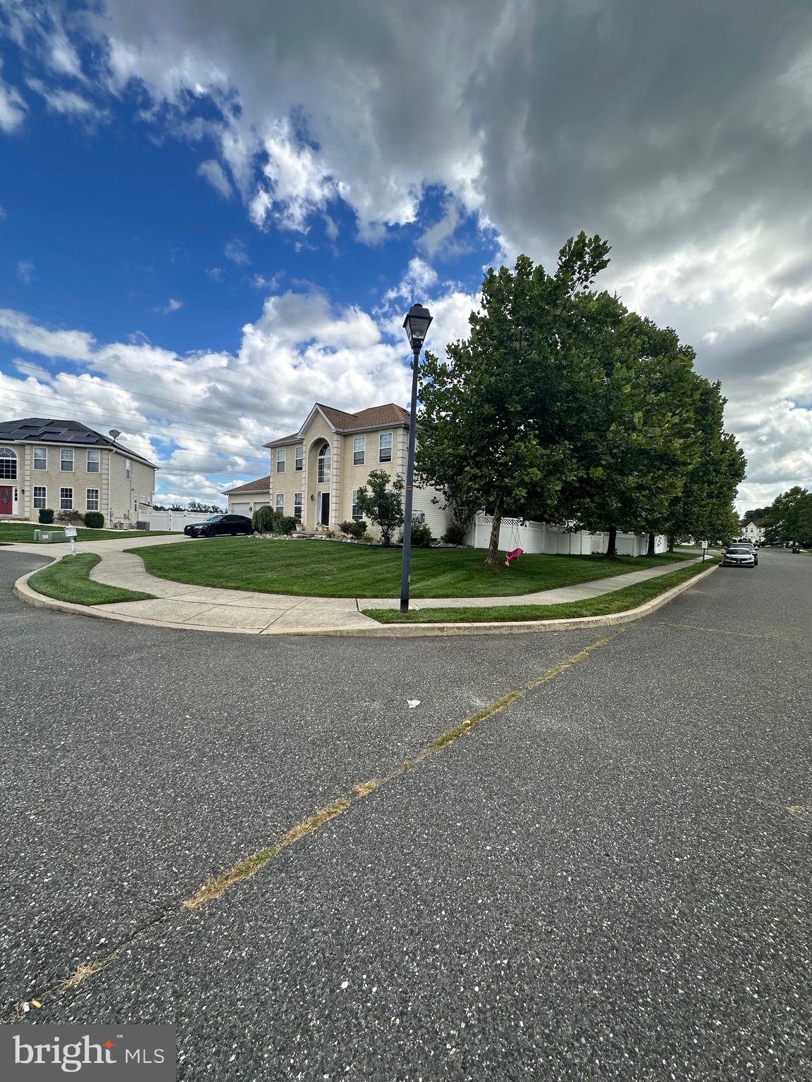 WILTONS CORNER - Residential