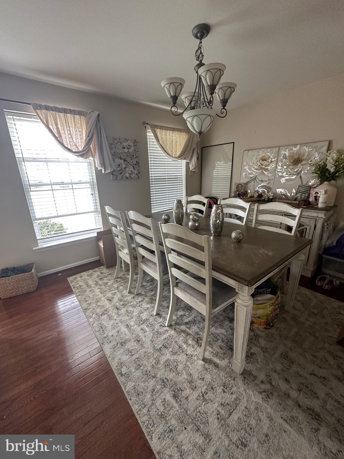 WILTONS CORNER - Residential