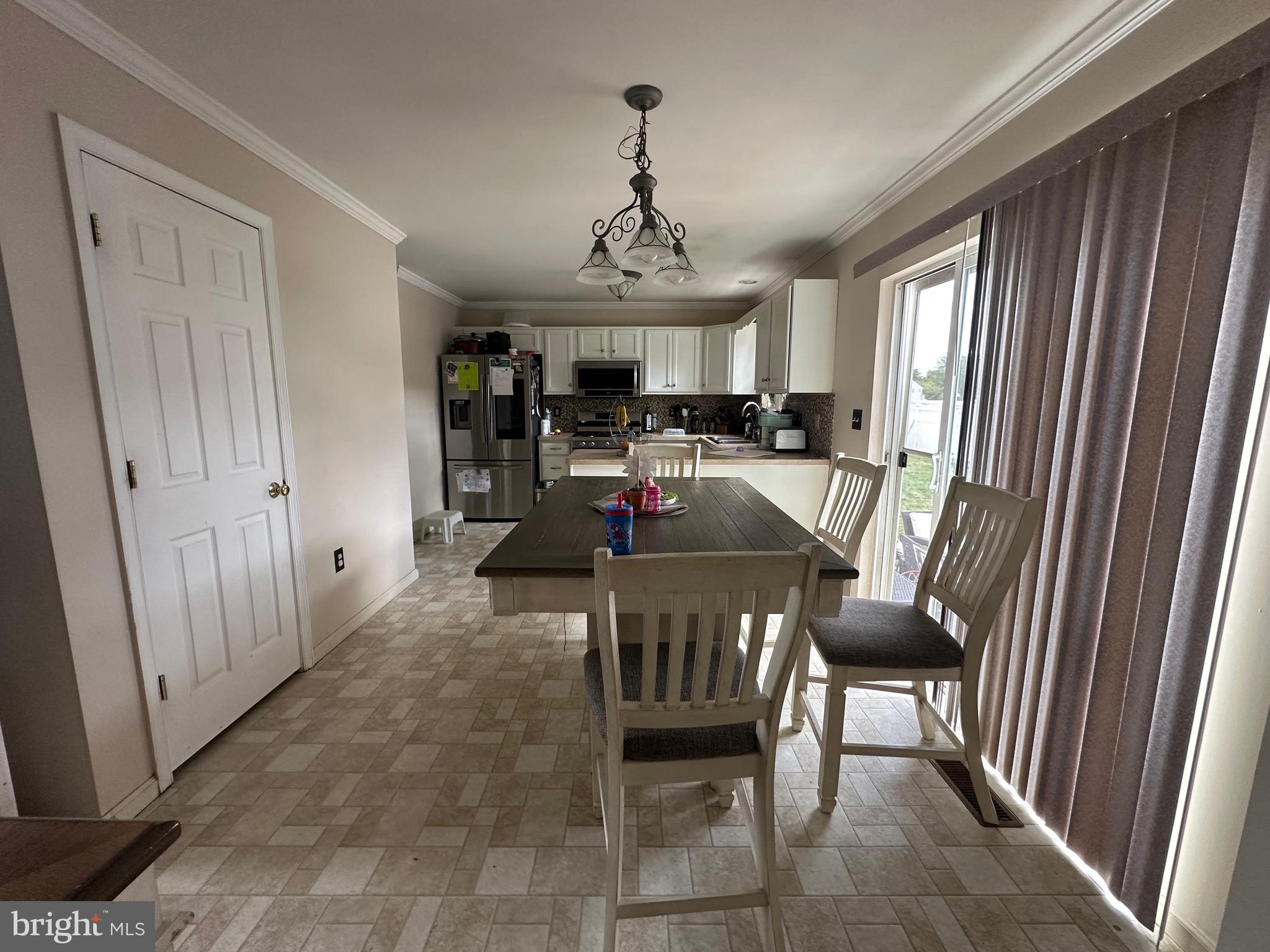 WILTONS CORNER - Residential