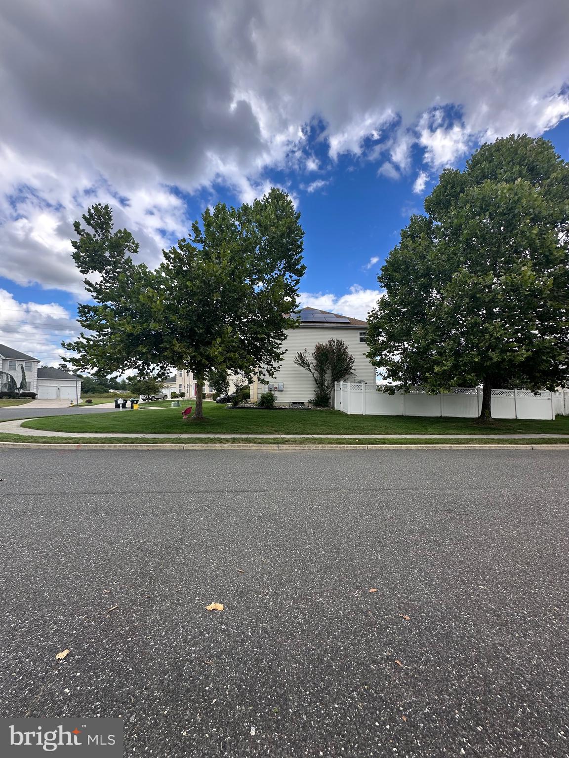 WILTONS CORNER - Residential