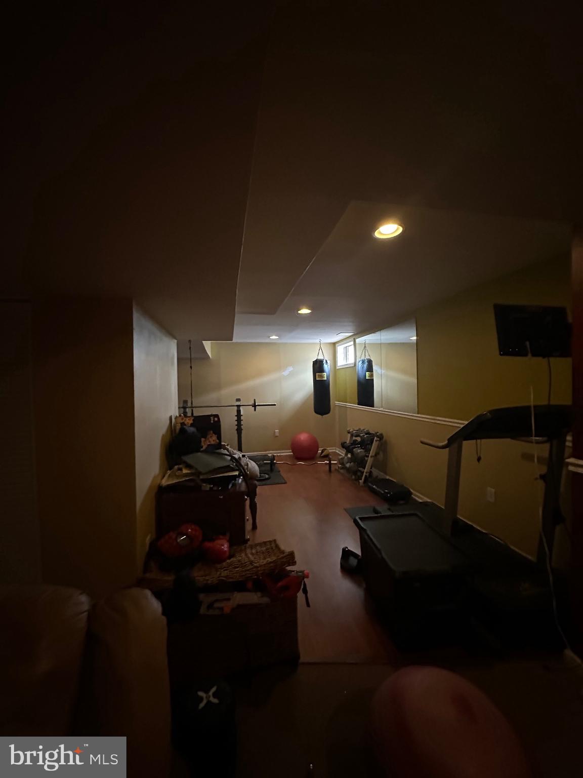 WILTONS CORNER - Residential