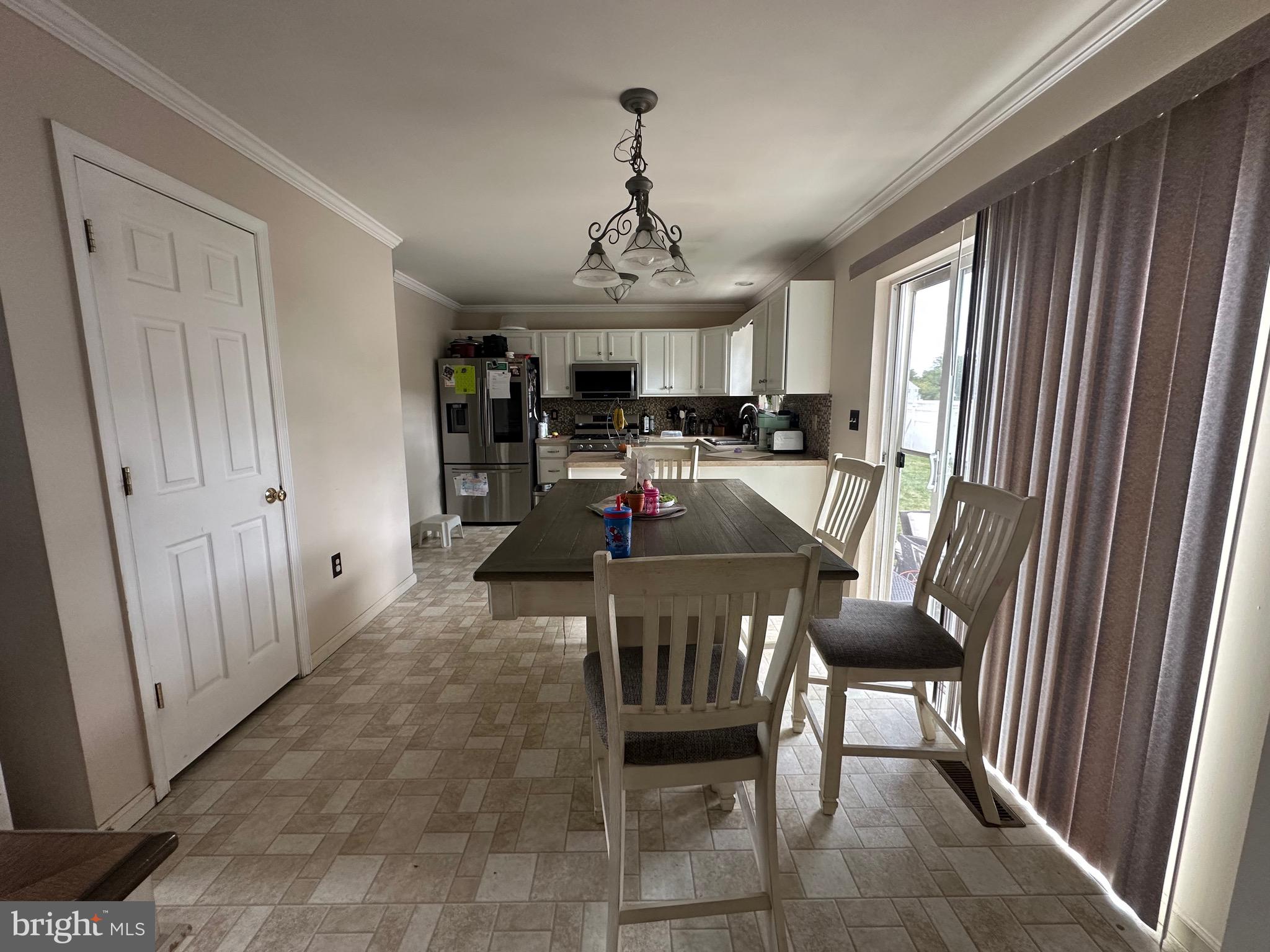 WILTONS CORNER - Residential