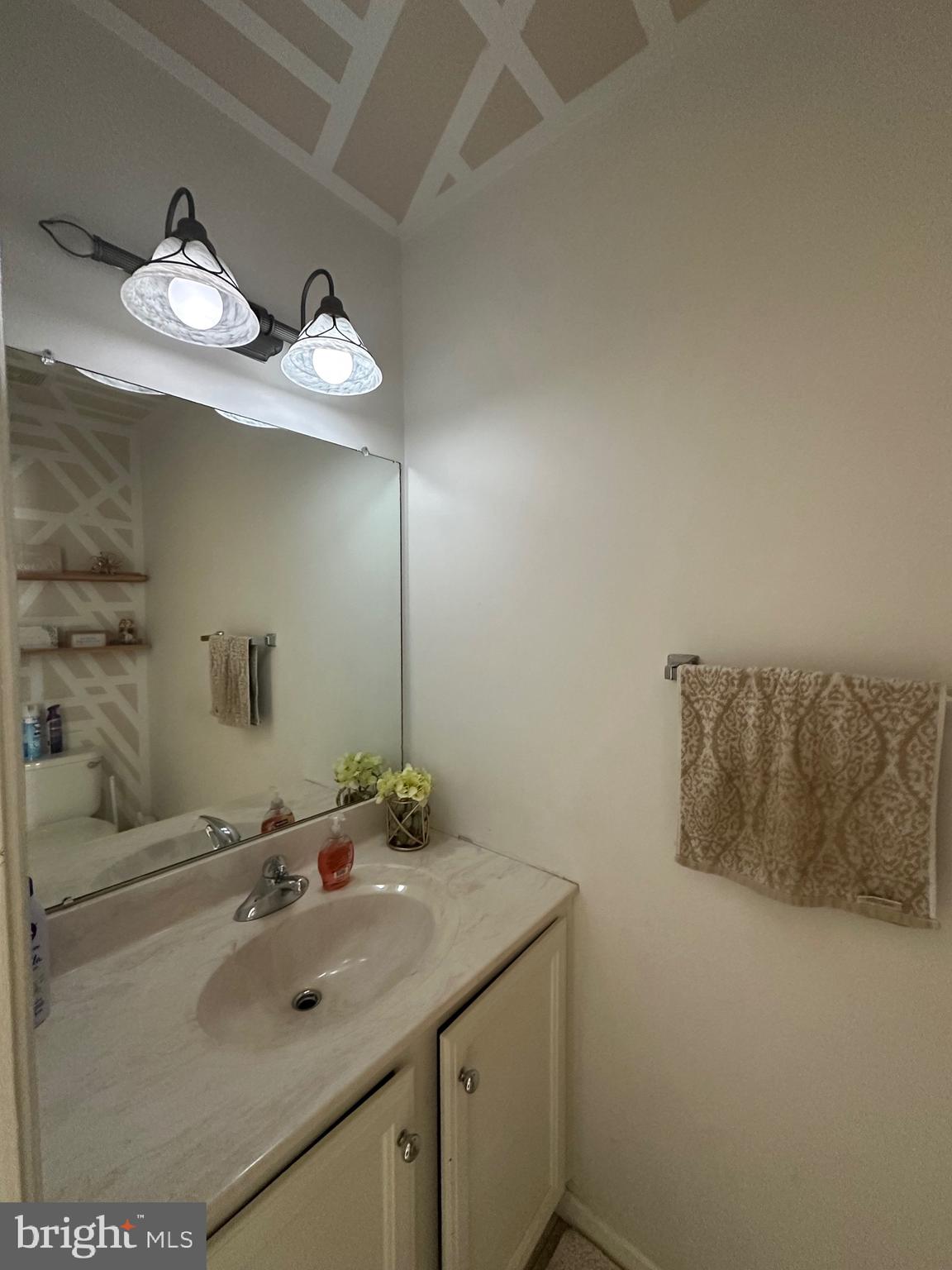 WILTONS CORNER - Residential