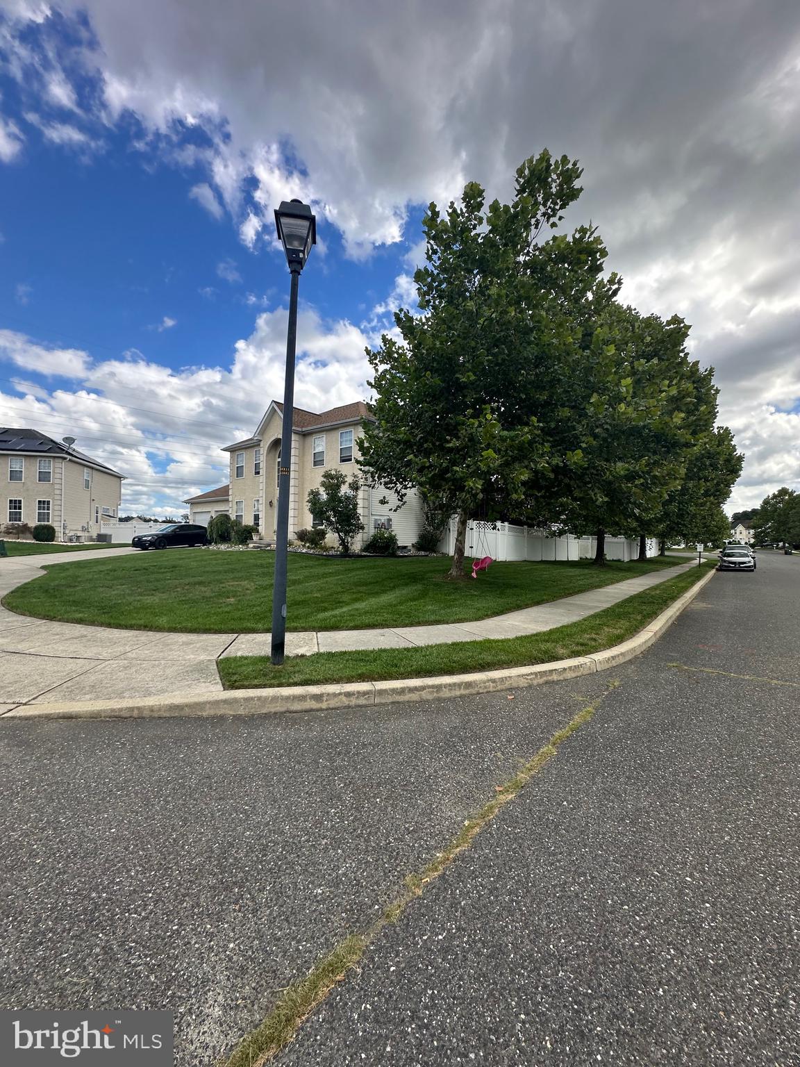 WILTONS CORNER - Residential