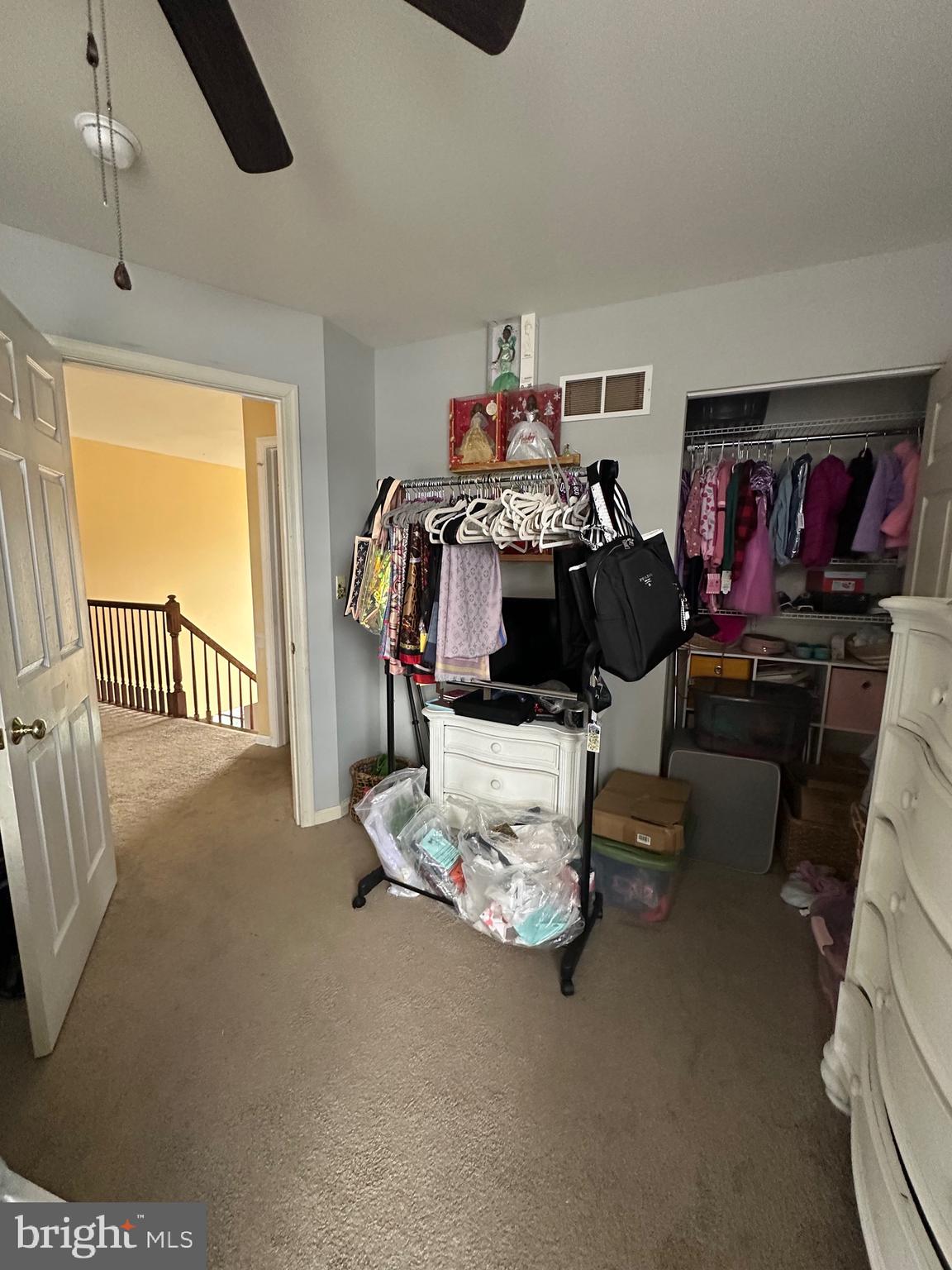 WILTONS CORNER - Residential