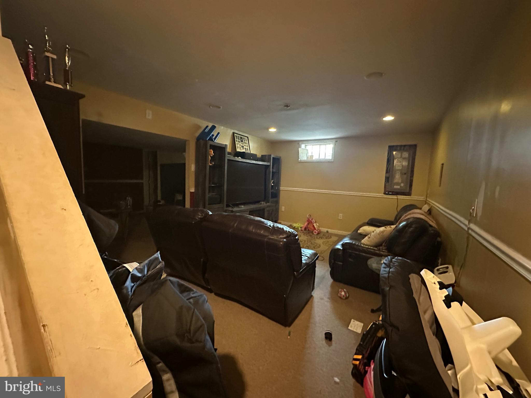 WILTONS CORNER - Residential