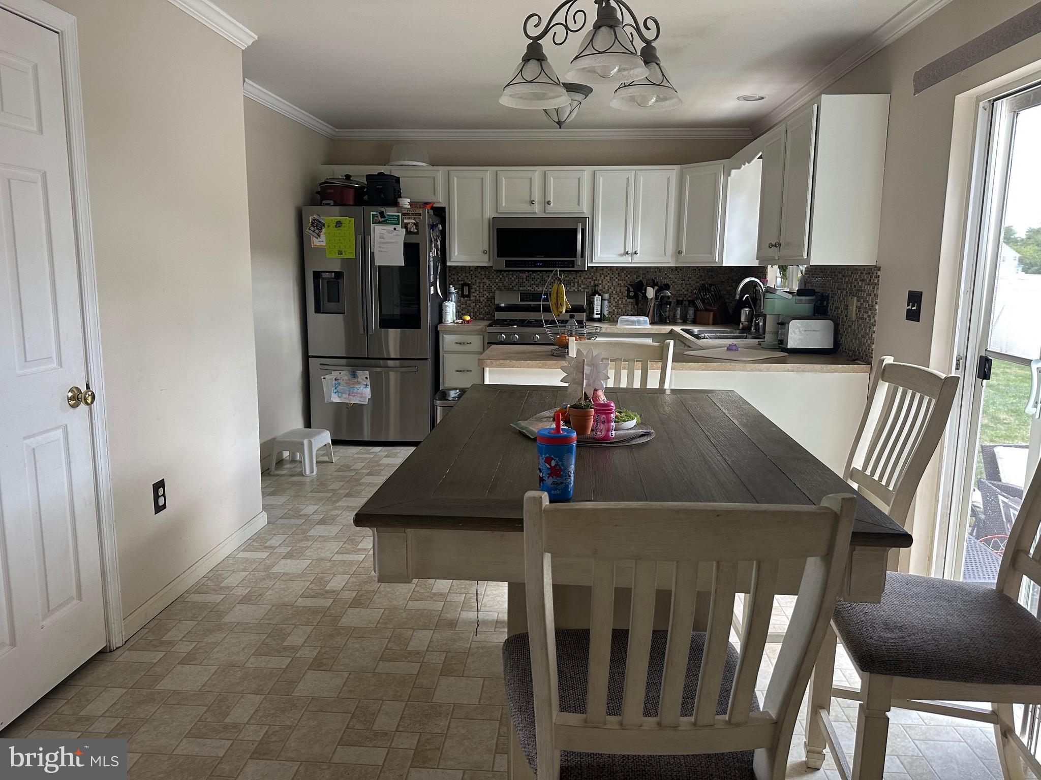 WILTONS CORNER - Residential