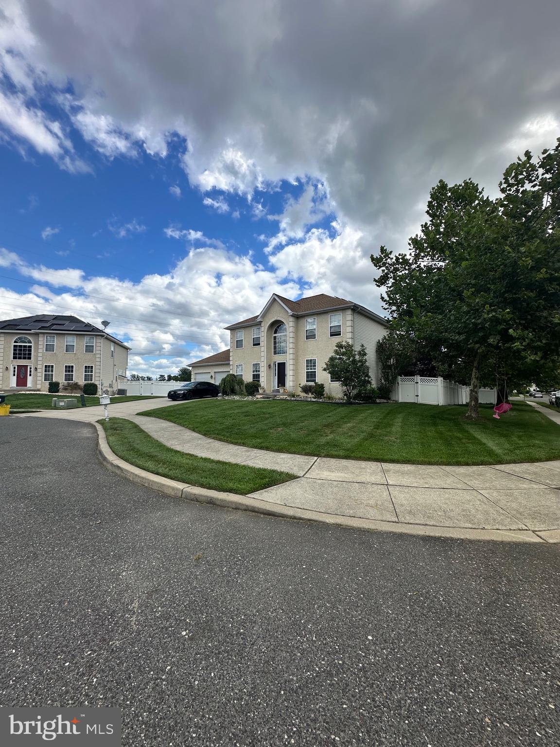 WILTONS CORNER - Residential