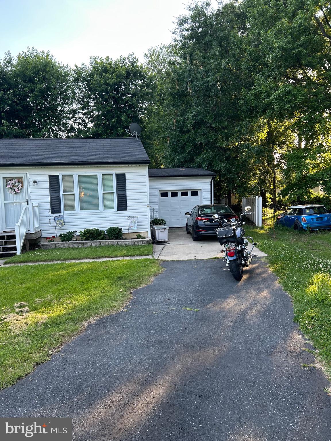 2408 WILLOUGHBY BEACH ROAD A
