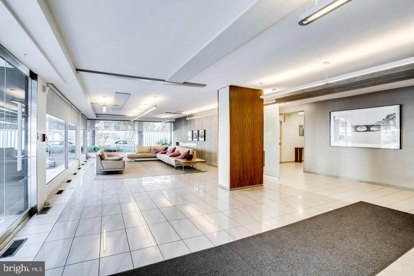 1545 18TH STREET NW 403