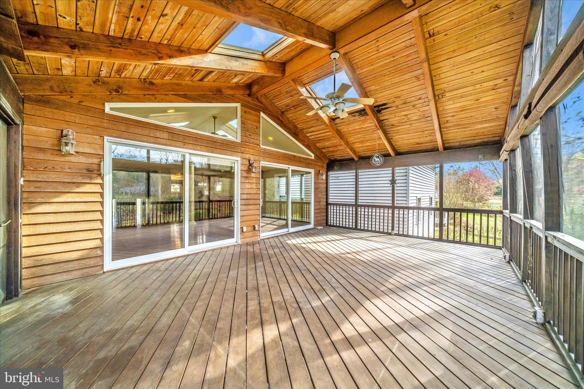 CHATEAU RIDGE - Residential