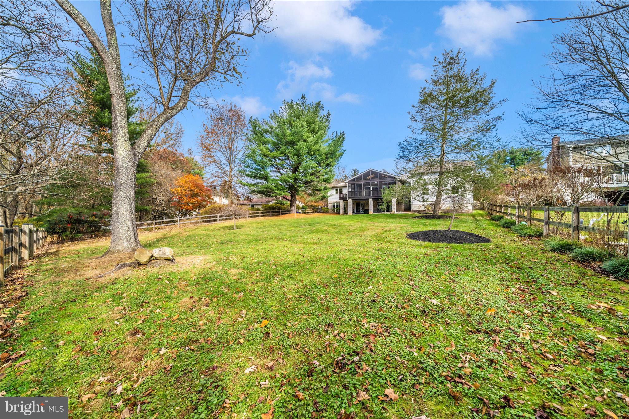 CHATEAU RIDGE - Residential