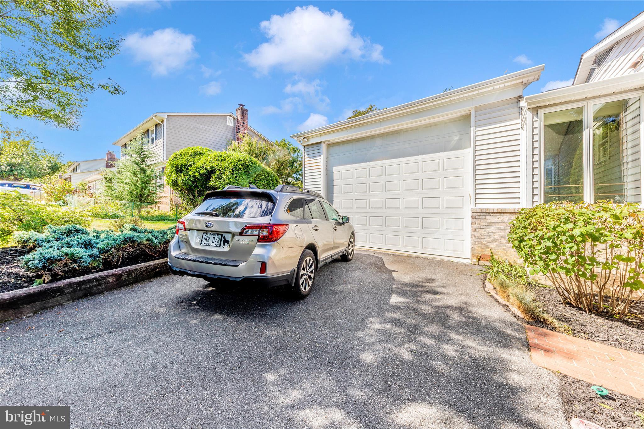 CHATEAU RIDGE - Residential