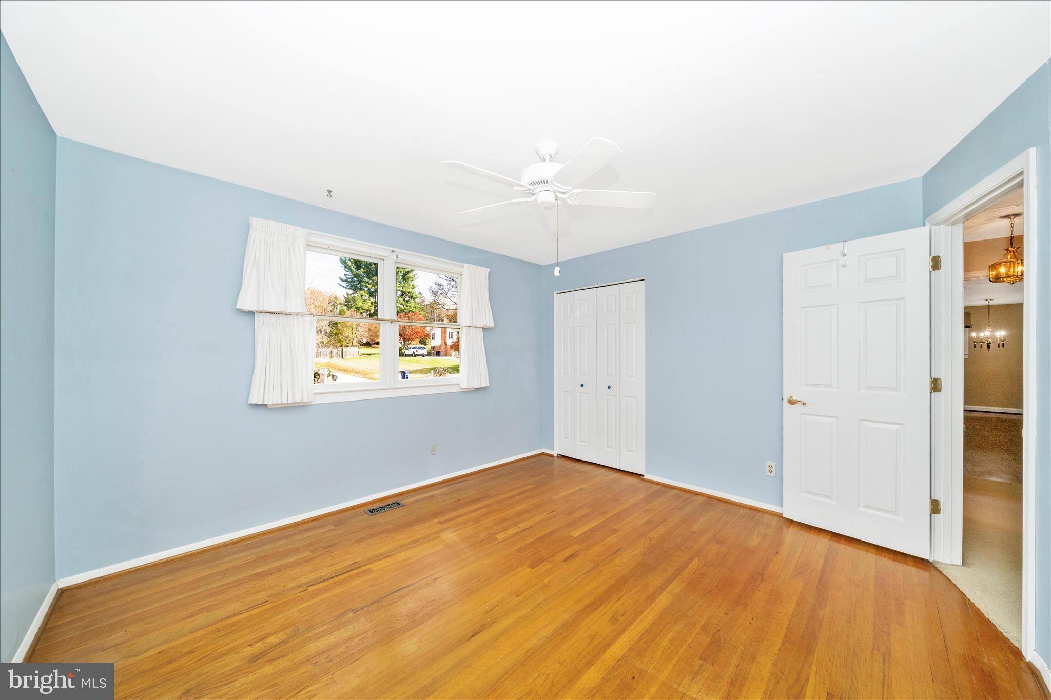 CHATEAU RIDGE - Residential