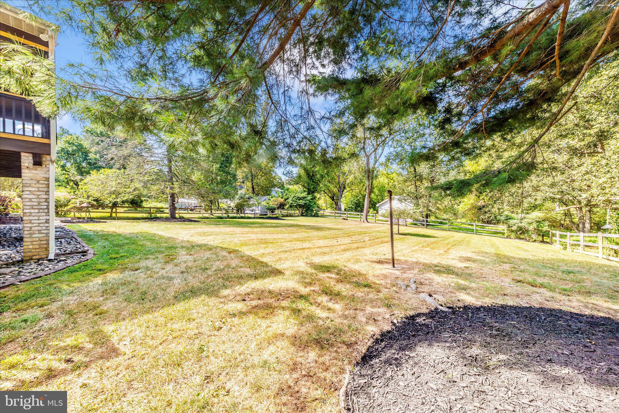 CHATEAU RIDGE - Residential