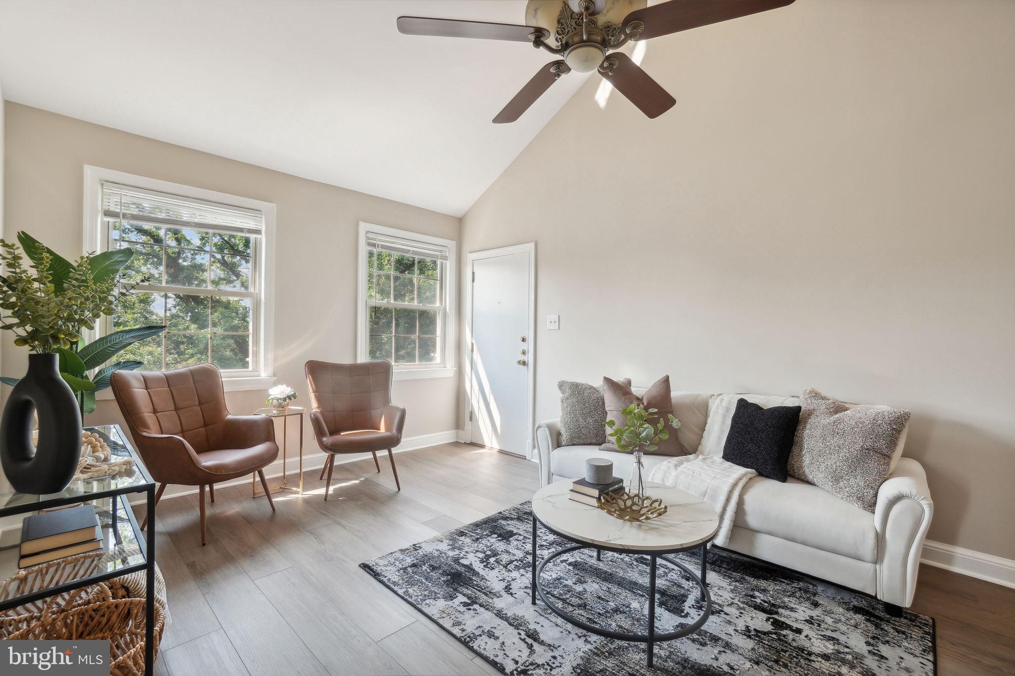 CAMBRIDGE COURTS - Residential Lease