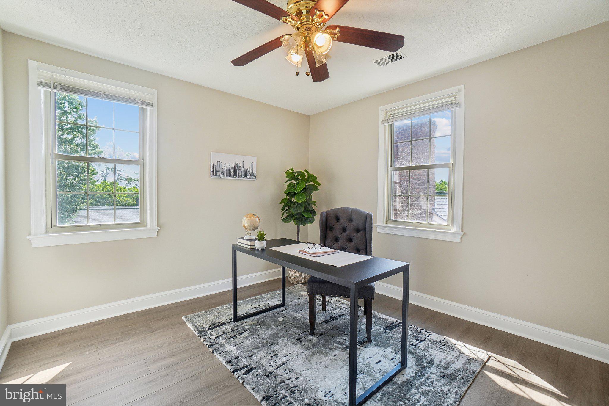 CAMBRIDGE COURTS - Residential Lease