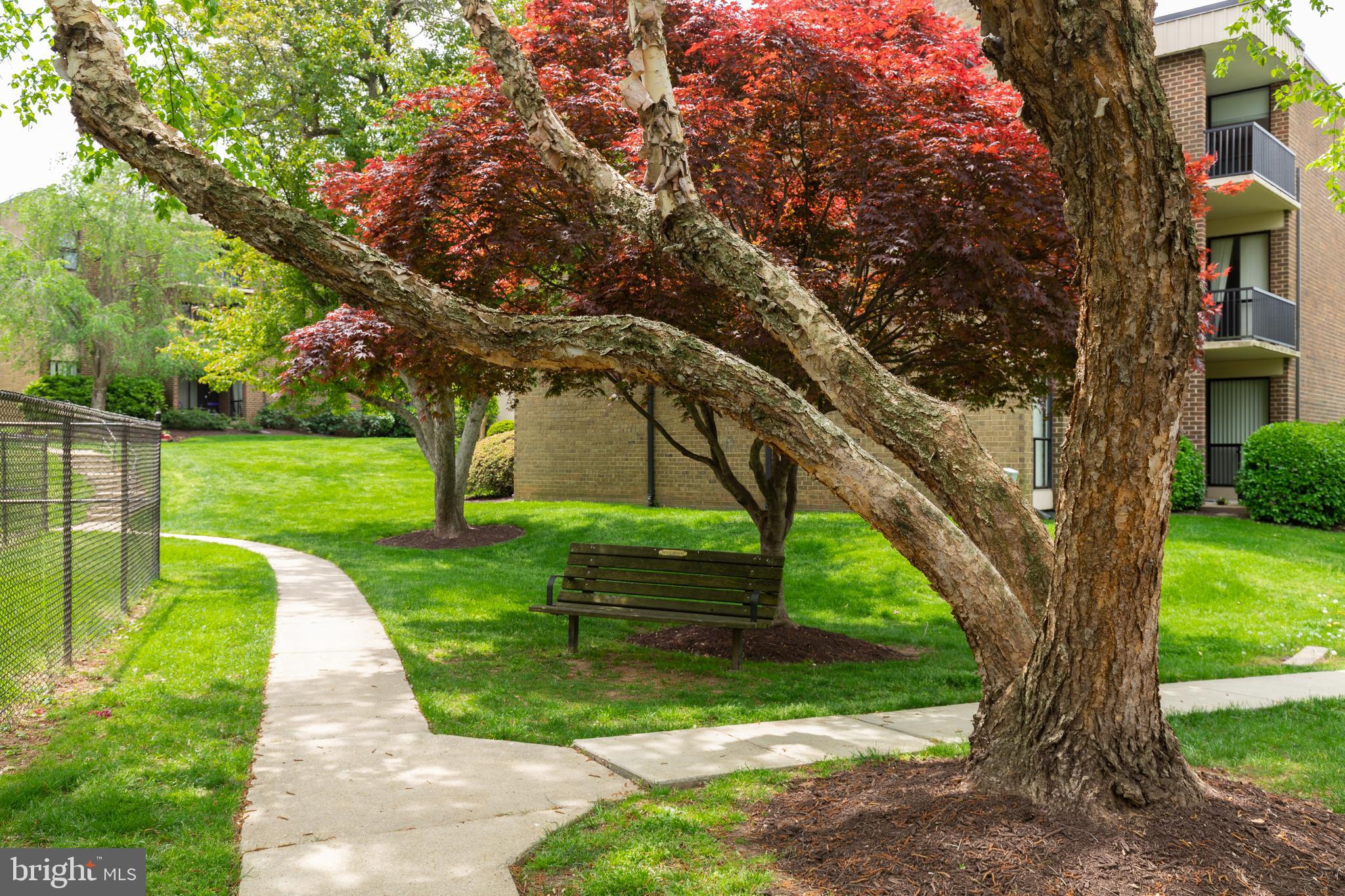 AMERICANA FINMARK - Residential