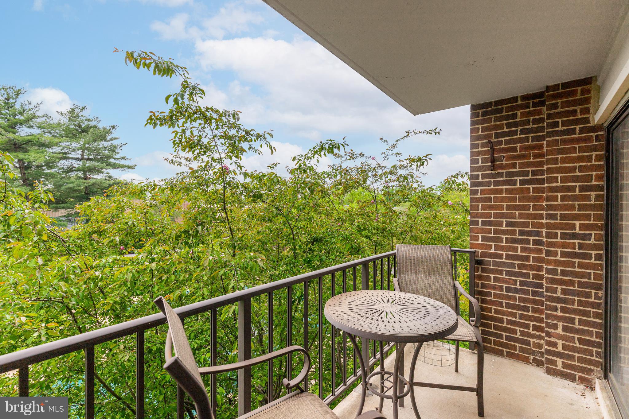 AMERICANA FINMARK - Residential