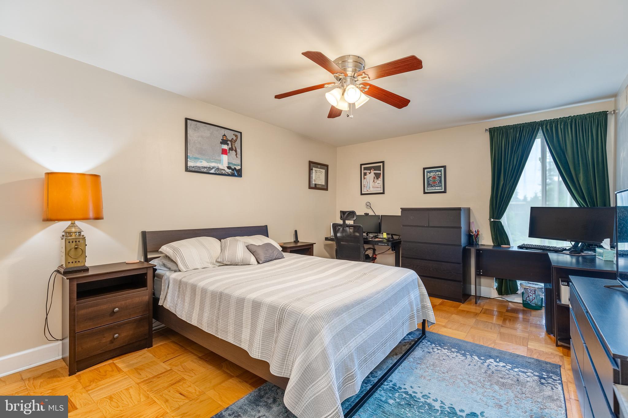 AMERICANA FINMARK - Residential