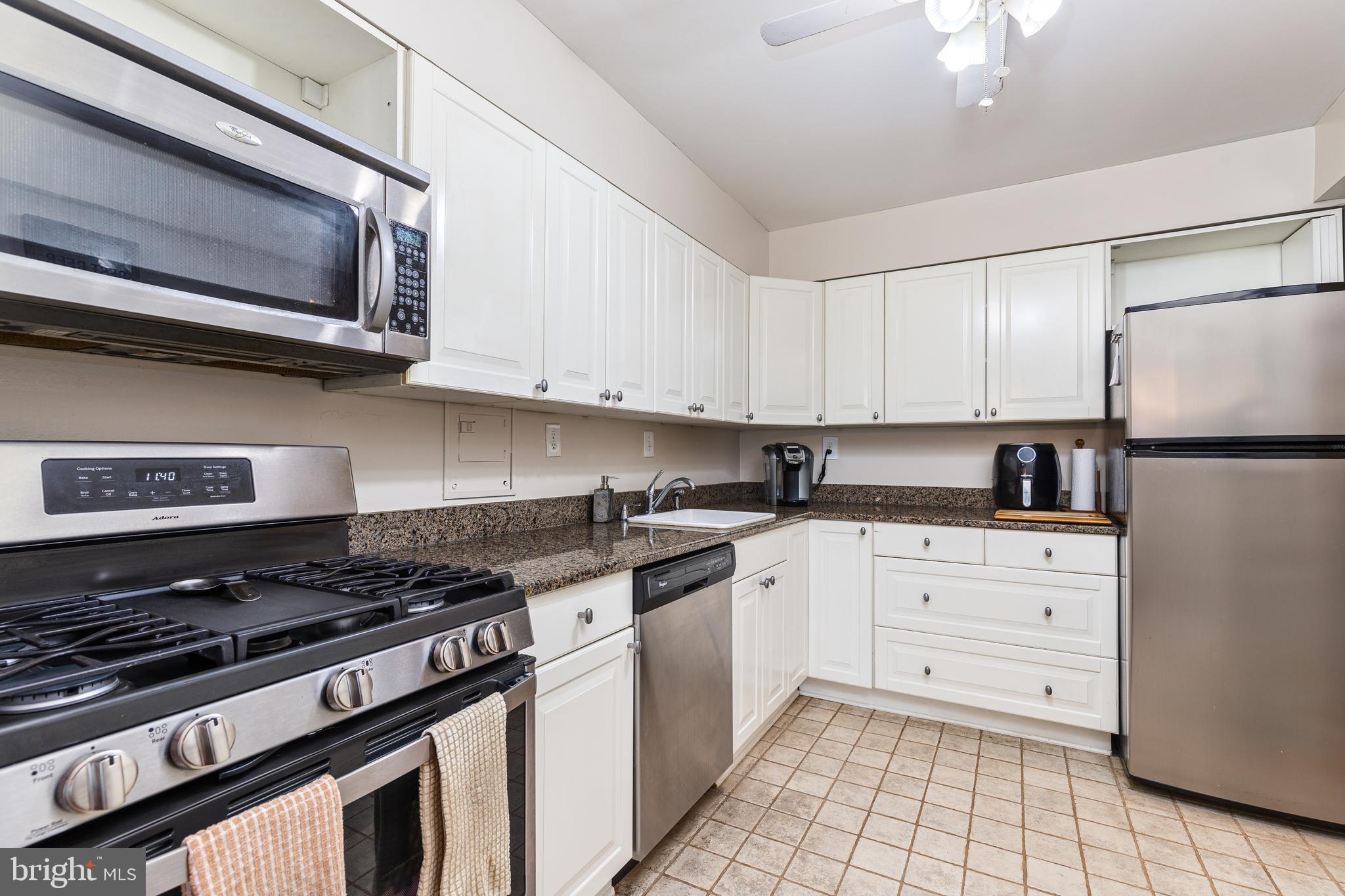 AMERICANA FINMARK - Residential