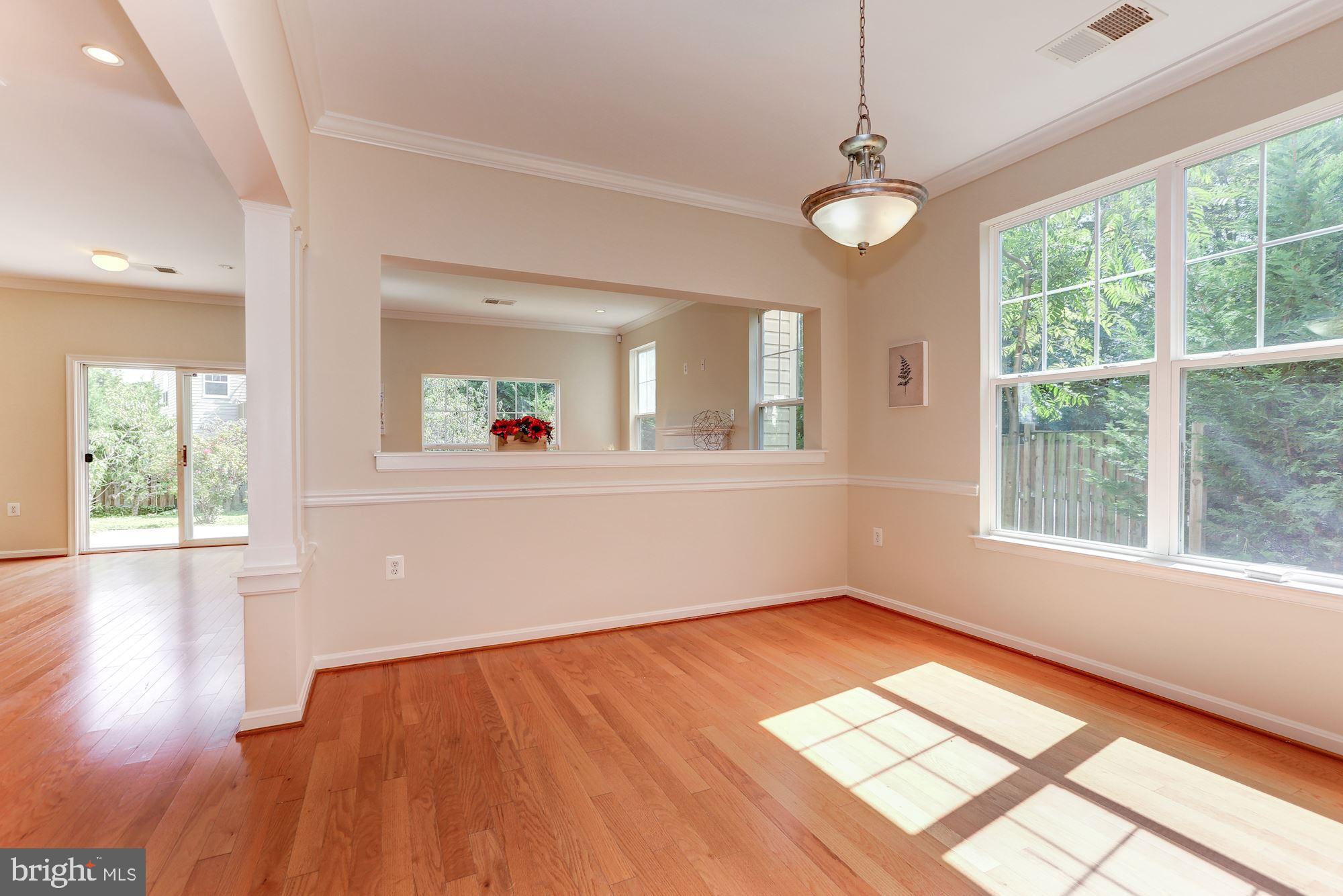 LINCOLN TERRACE - Residential Lease