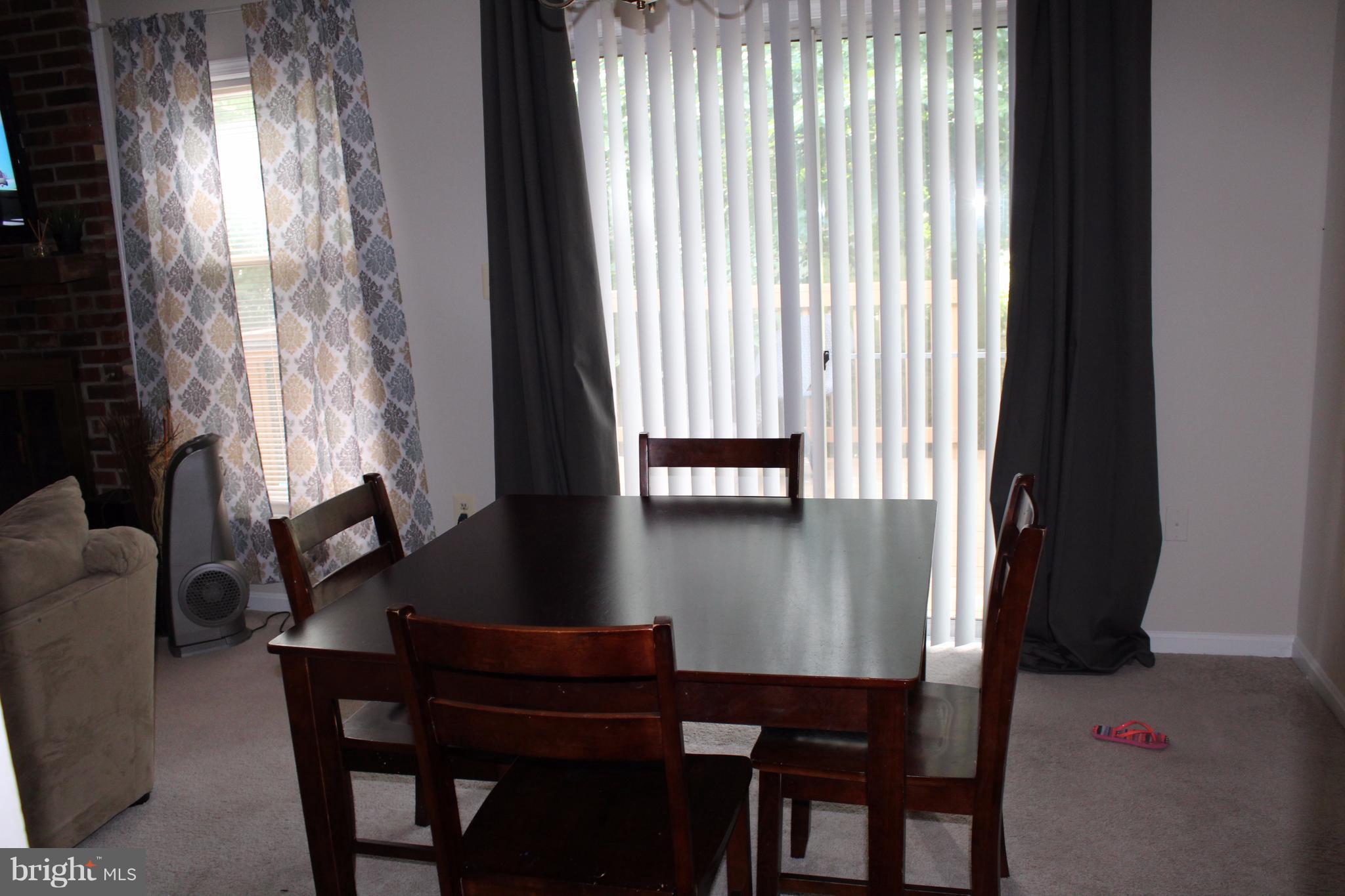 HERITAGE OAKS - Residential Lease