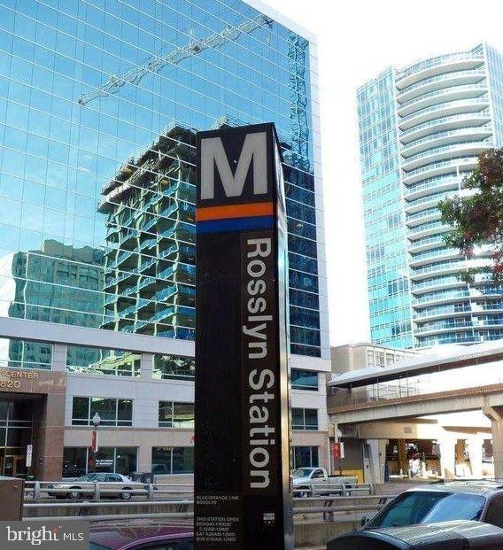 RIVER PLACE EAST - Residential