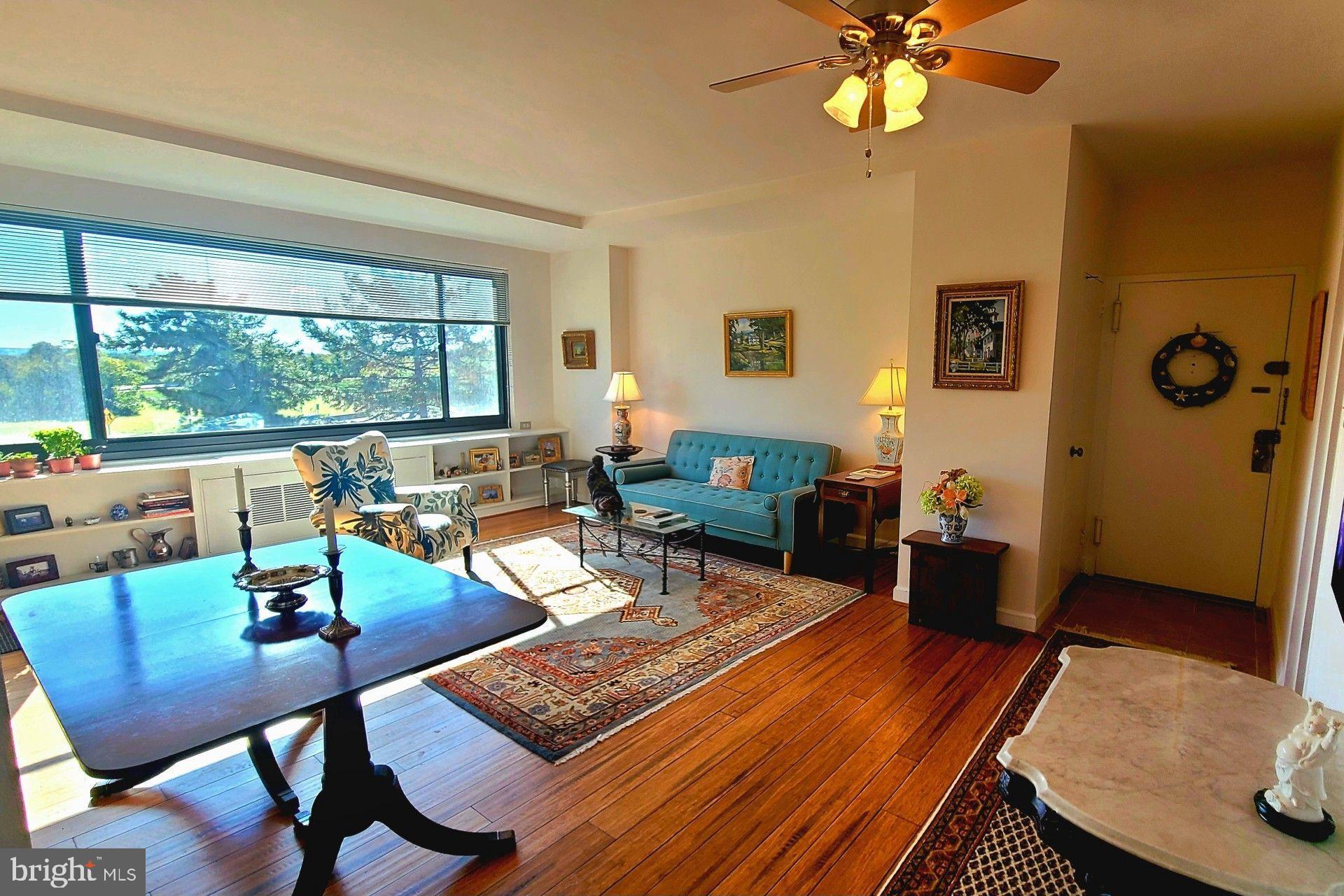 RIVER PLACE EAST - Residential