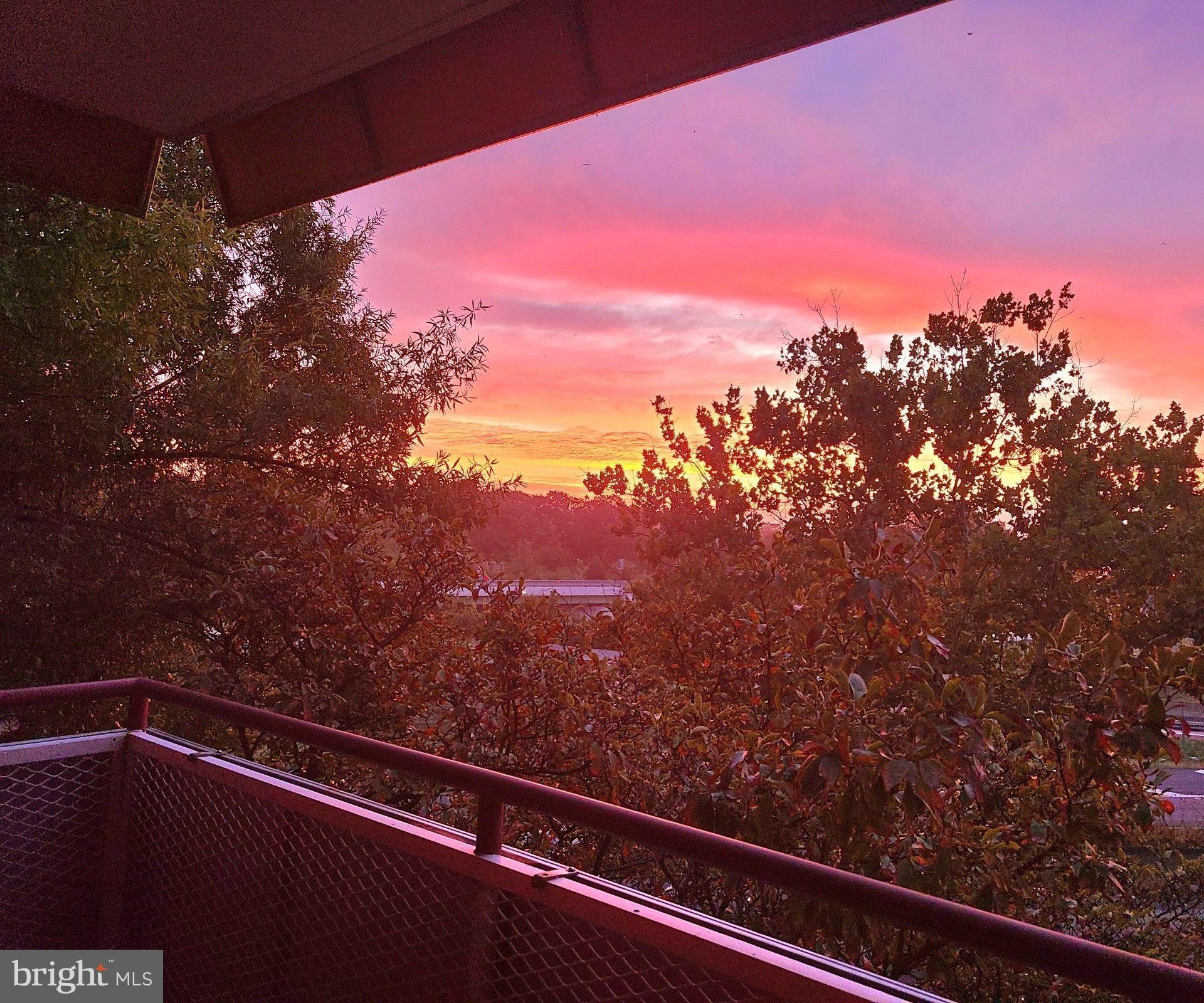 RIVER PLACE EAST - Residential