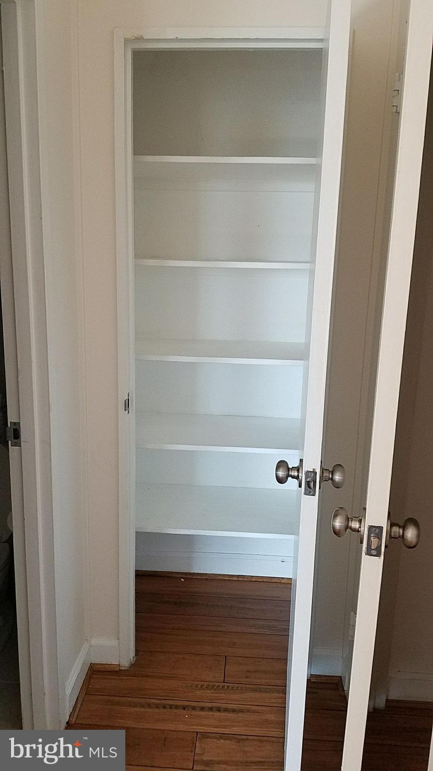 RIVER PLACE EAST - Residential